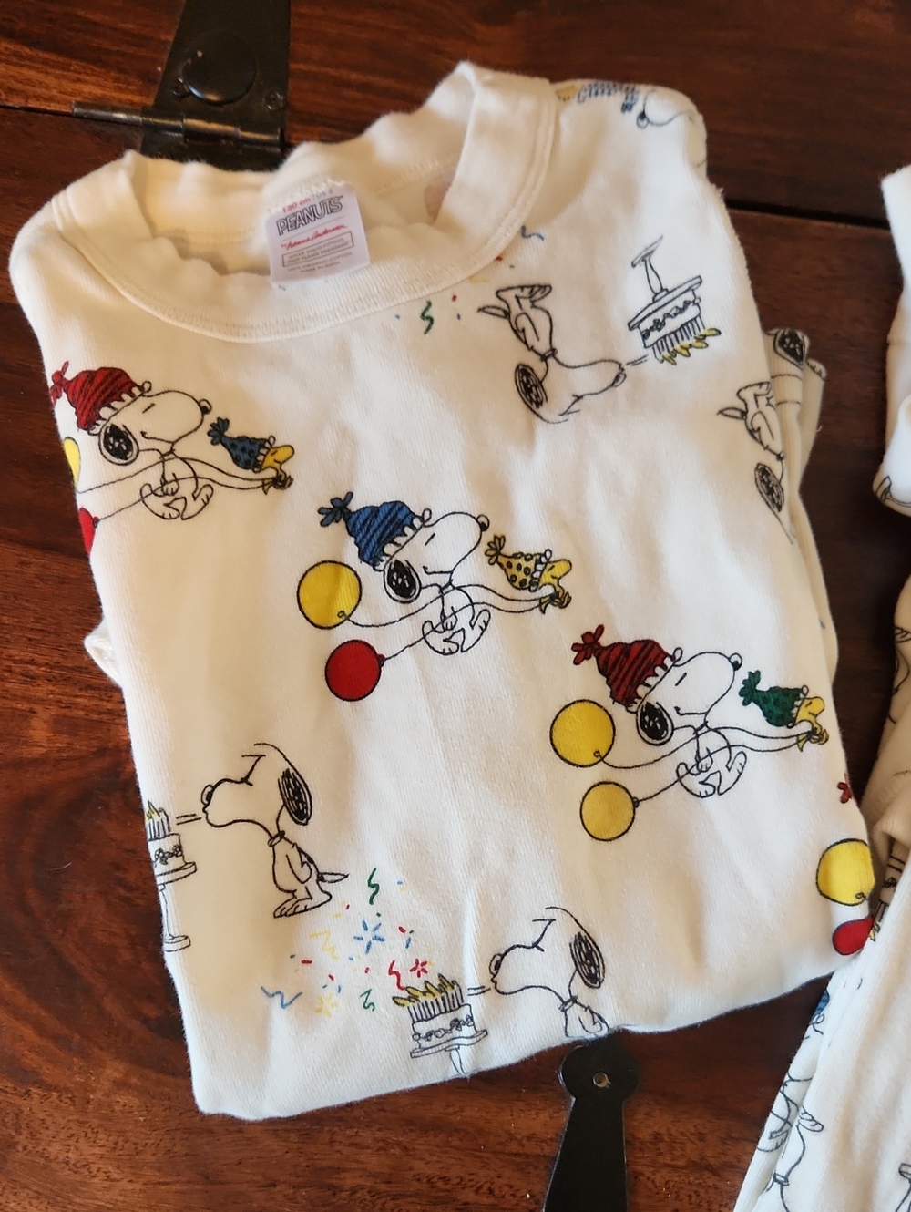 Hannah Andersson Kids White Peanuts Snoopy Birthday Print Pajama US Sz 8 130cm